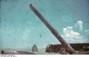Bundesarchiv_N_1603_Bild-118%2C_Russland%2C_Sewastopol%2C_zerst%C3%B6rte_Festung_Maxim_Gorki.jpg