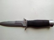 Продам боевой нож Гюрза