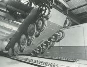 panther_man_chassis_tracks.jpg