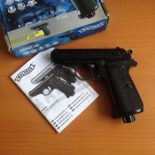 64CZO0AV35c.jpg