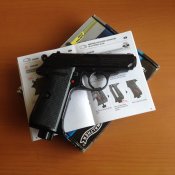 MC5kj9z2Bi4.jpg