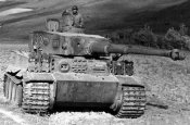 800px-TigerITankTunis.jpg
