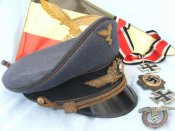 Luft general officer visor cap 005.jpg