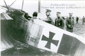 Fokker F.I 102 17 v Lossberg MvR Adams.jpg