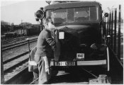 Mercedes_LF3000_fire_truck_Pol_69151.jpg