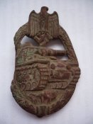 Знак "За танковую атаку" в бронзе.