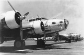 B-17B_Bombers_at_Marshall_Field,_California_prior_to_7_December_1941.jpg