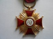 Золотой Крест Заслуги (Польша)