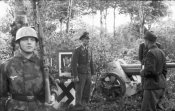 Bundesarchiv_Bild_101I-584-2153-12,_Normandie,_Ferntrauung.jpg