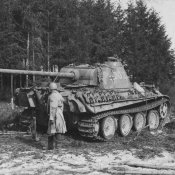 panther-tank-panzer-wallpaper-ipad-iphone.jpg