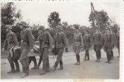 Luftwaffe Stab I.JG 26 Beerdigung Erwin Leibold (3).jpg