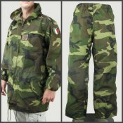 Водонепроницаемый комплект (куртка и штаны) ВС Италии (Woodland), оригинал. Новый, размер 58