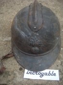 Каска Адриана с кокардой французской пехоты и подшлемником, оригинальное нетронутое состояние