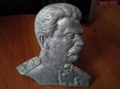 Барельеф Сталина