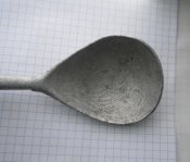 ложка "капля" , окончание : конический , граненный "брильянт"/белый металл/.
