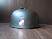 Немецкий шлем М38  для парашютно десантных войск , осколочная пробоина