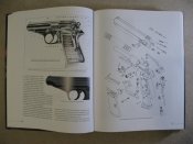 С.Б. Монетчиков "Пехотное оружие Третьего Рейха" Том 1
