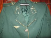 Женский форменный пиджак.