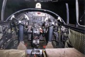 b-25_cockpit.jpg