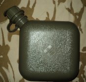 Фляга США (2 кварты)