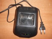 Зарядное устройство к рации Kenwood.
