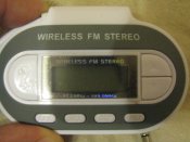 ФМ модулятор FM-002 Wireless 1.1" LCD Car MP3 Transmitter FM Radiо