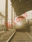 Schienenzeppelin Eisenbahntriebwagen Kruckenberg Repro Hauptbahnhof Hannover.jpg