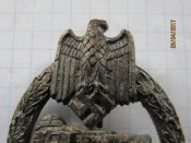 Нагрудний знак танкова атака