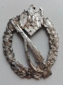 Штурмовой пехотный знак.