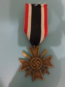 крест квк 2 с мечами