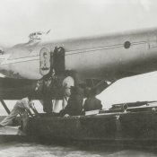 1_Idrovolanti da bombardamento alla fonda per i rifornimenti il 2 agosto 1940.jpg