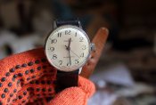 наручний годинник ruhla watch antimagnetic GDR