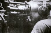 elefant-radio-operator.jpg