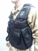Разгрузочный жилет (разгрузка). Полиция Британии