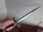 2061680810_5.jpg
