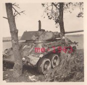 Foto_WH__Panzer_T_34_Russland.jpg