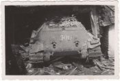 STURMGESCHUTZ IN HAUS.JPG