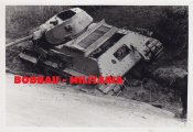 ussischer T-34 Panzer im Schlamm Graben Russland.JPG