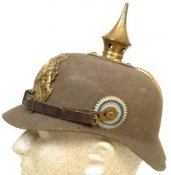 1424144-helmet_de_bay_spiked_felt2.jpg