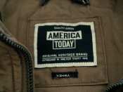 America Today - стильная теплая куртка разм.X small