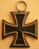 2_650_Zhelezniy_krest_2-go_klassa_1939_gkleymo_65_Original_8529301[1].jpg