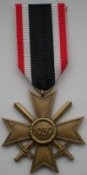 7_650_Krest_za_voennie_zaslugiKVKvermahtVOVVMVreyh_8621786[2].jpg