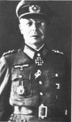 General der Artillerie Ernst-Eberhard Hell.jpg