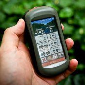 71311-gadgets-review-garmin-oregon-550t-gps-system-image2-hCcfeySodJ.jpg