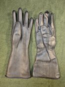 Резиновые перчатки армии Великобритании.Размер 9.    лот(2)