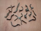 Фібули 16 штук.