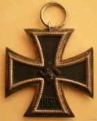 2_650_Zhelezniy_krest_2-go_klassa_1939_gkleymo_65_Original_8529301[1].jpg