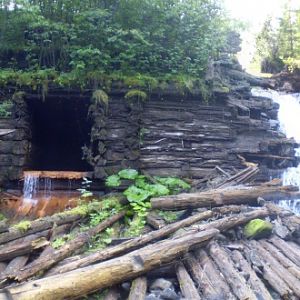 P8201269-75,-77