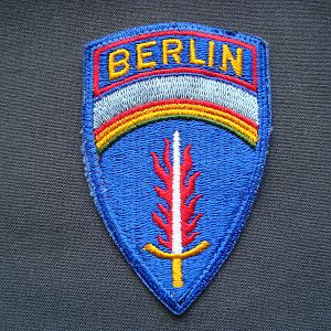 Нашивка Командования СВ США в Берлине.