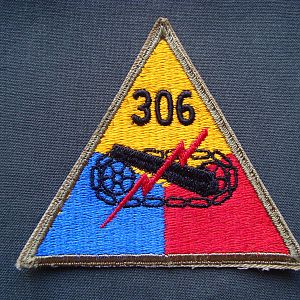 Нашивка 306-го бронетанкового батальона.